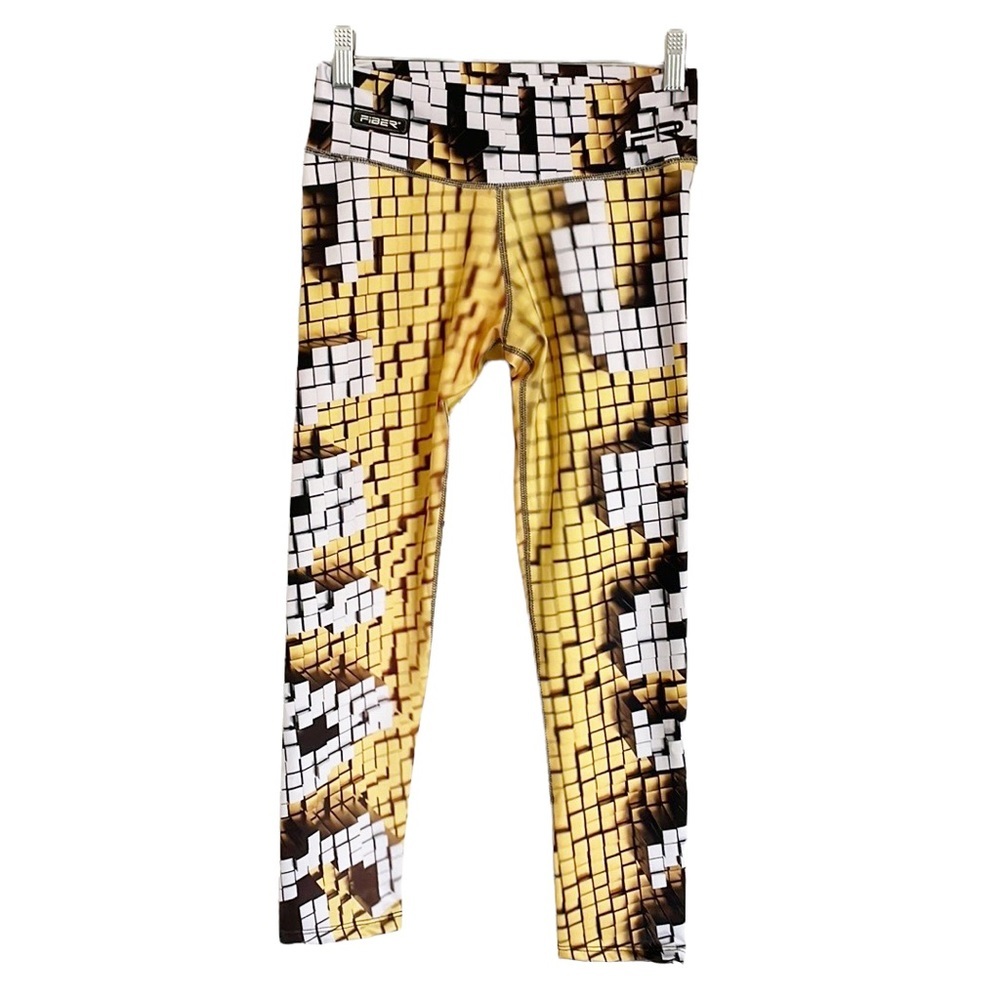 fiber 3D print blocked crop leggings one size fits most